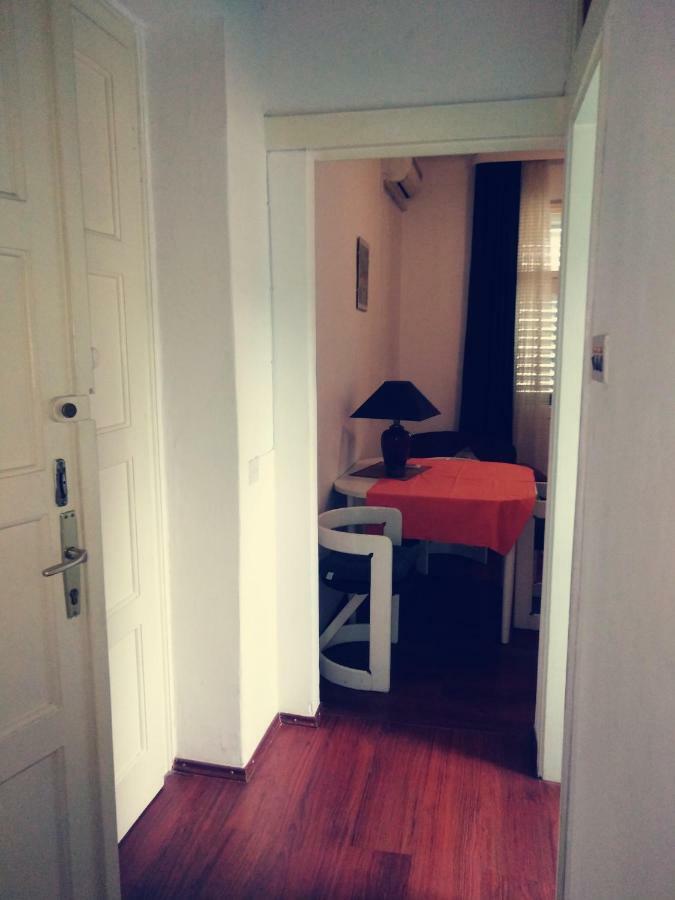 Apartments Antonia สปลิท ภายนอก รูปภาพ